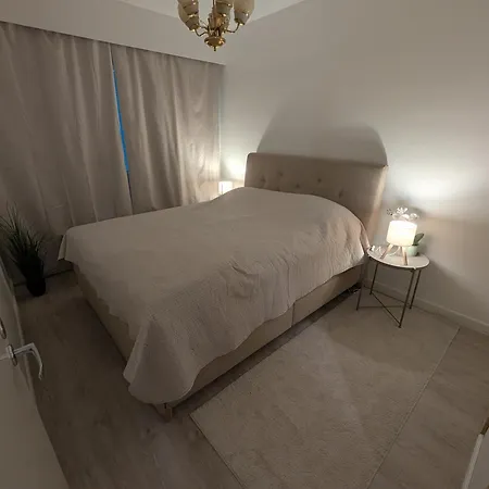 Remontoitu Kaksio Helsingissä - Juna 12min * Helsinki