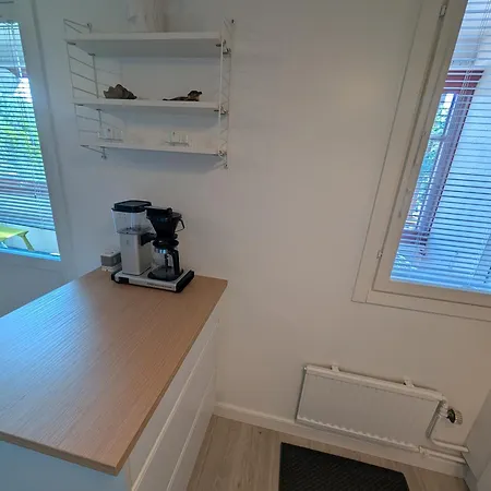 Remontoitu Kaksio Helsingissä - Juna 12min Huoneisto